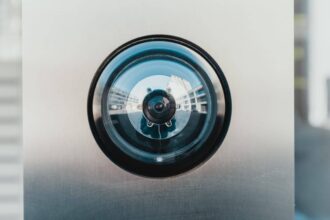 Équipements de sécurité essentiels pour protéger votre maison